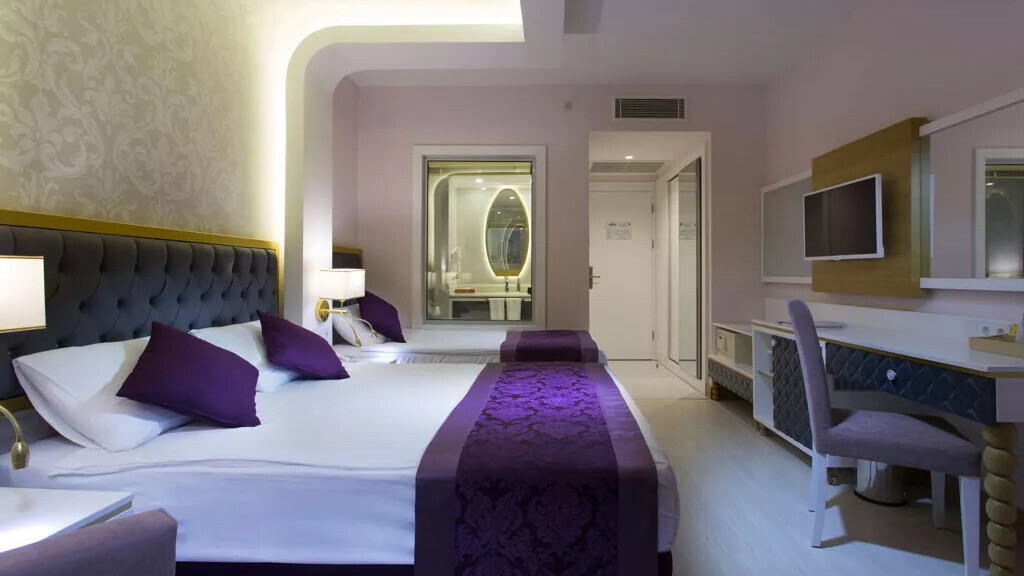 Three-Person or 2 Adults with 1-2 Children Sea View Rooms